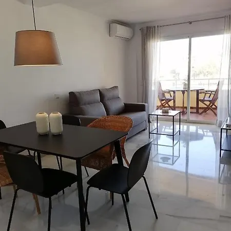 Bellavista - Bright With Seaview Apartment Benalmadena
